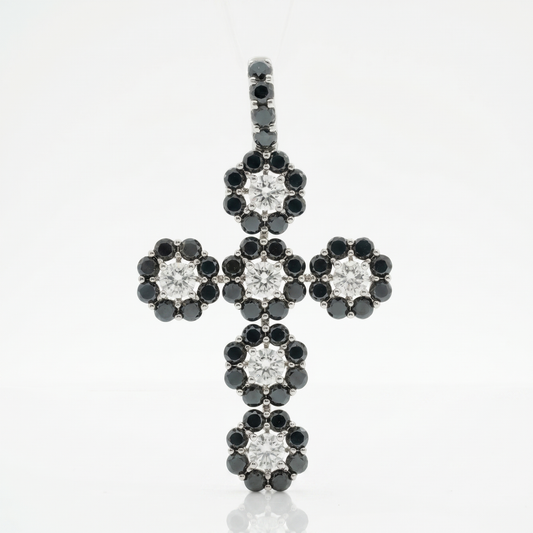 18K 黑白鑽石吊墜 18K Black and White Diamond Pendant